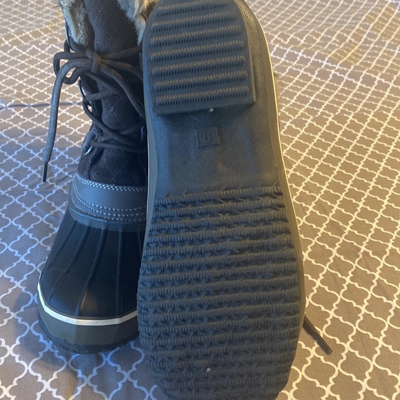 NWOT: Northside Mont Blanc Winter Boots - Picture 5 of 7